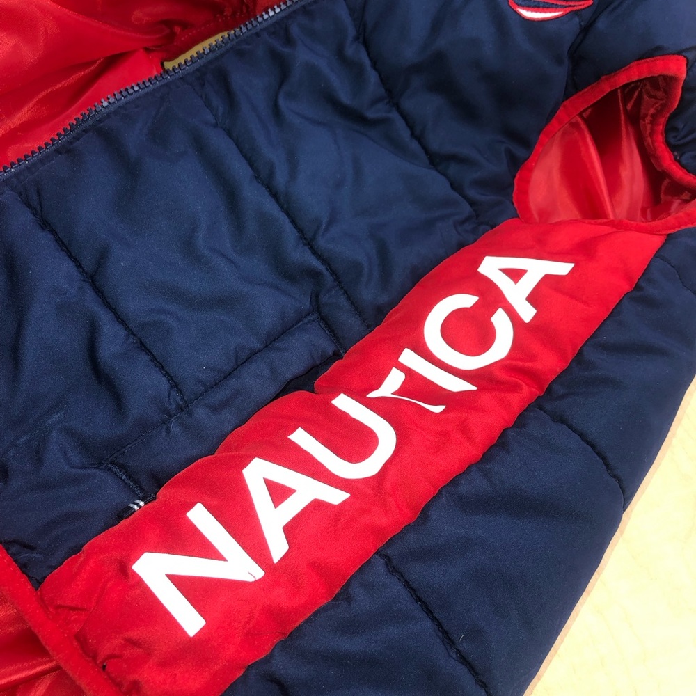 Nautica vest Size 5
